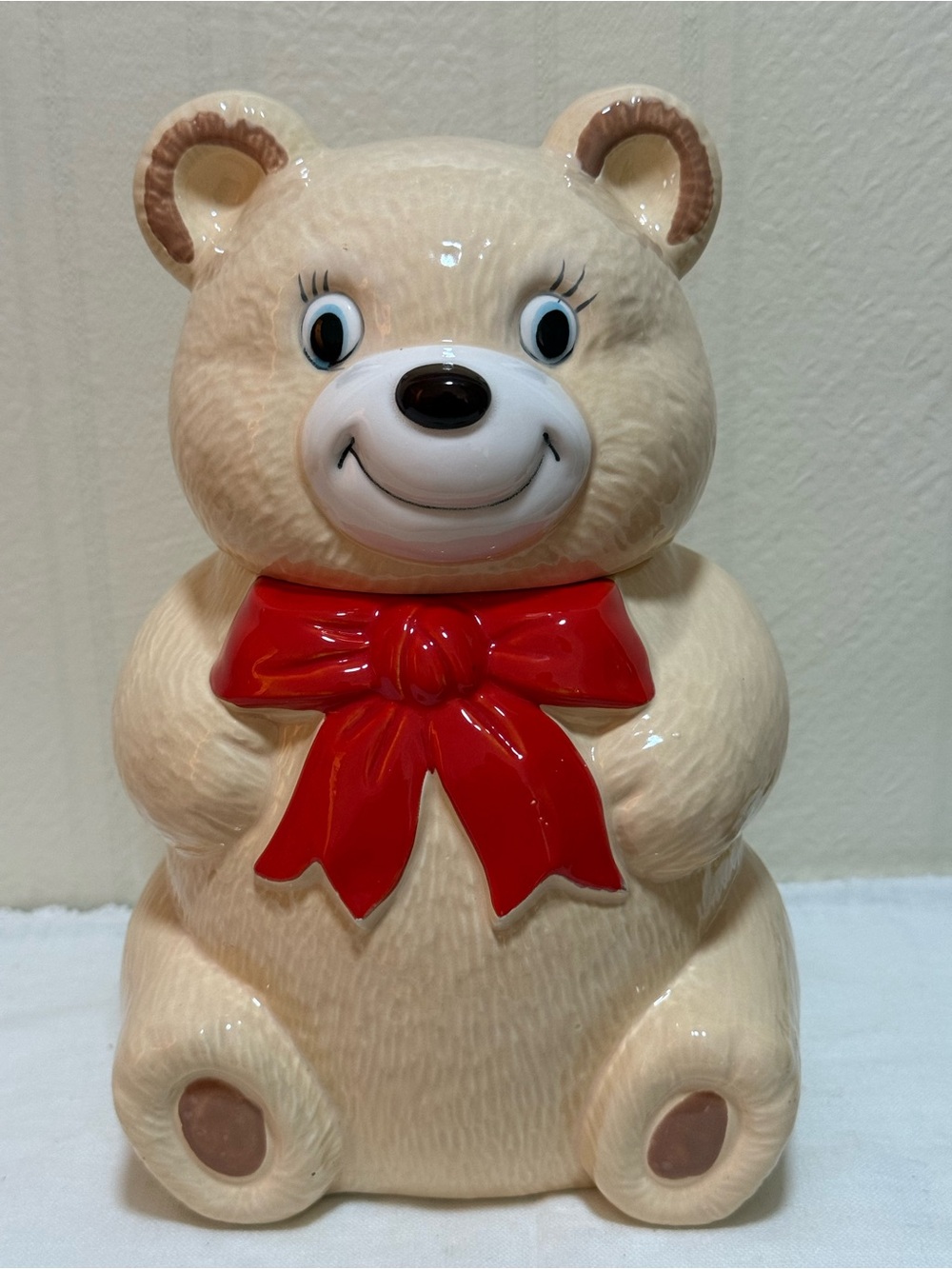 Japan Ceramic Pottery Teddy Bear Jar‎ Beige Red Bow Glossy Finish 9 in